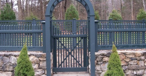 fence gate installation