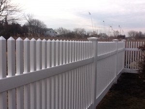 vinyl fence in Fairfield